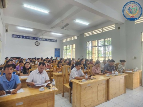 trường THCS Ngô Thời Nhiệm tham dự Hội nghị trực tuyến TỔNG KẾT NĂM HỌC 2024-2025