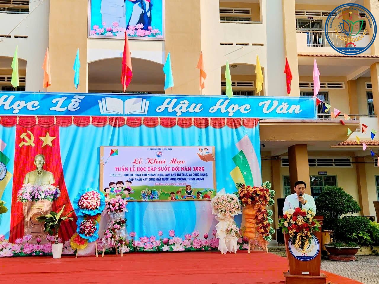 LỄ KHAI MẠC TUẦN LỄ HỌC TẬP SUỐT ĐỜI NĂM 2025